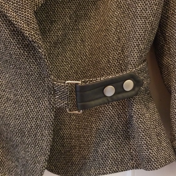 Larry Levine Sz 12P Blazer with Cool Cross Detail - Picture 2 of 5